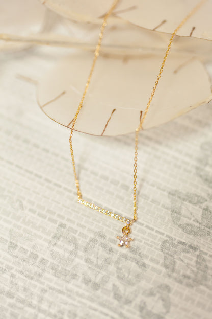 Theia Jewelry Belle Short Necklace