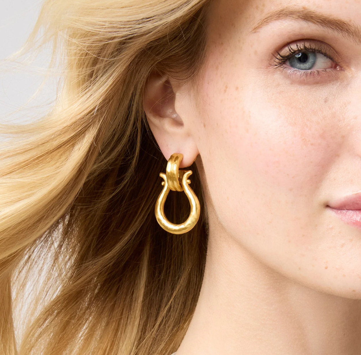 Julie Vos Saratoga Doorknocker Earring